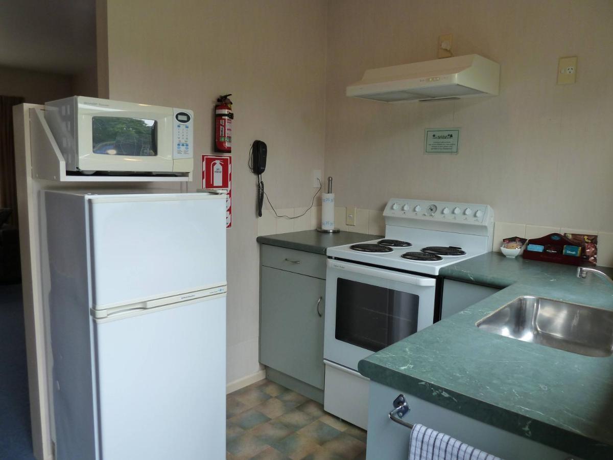 South Park Motel Masterton Extérieur photo