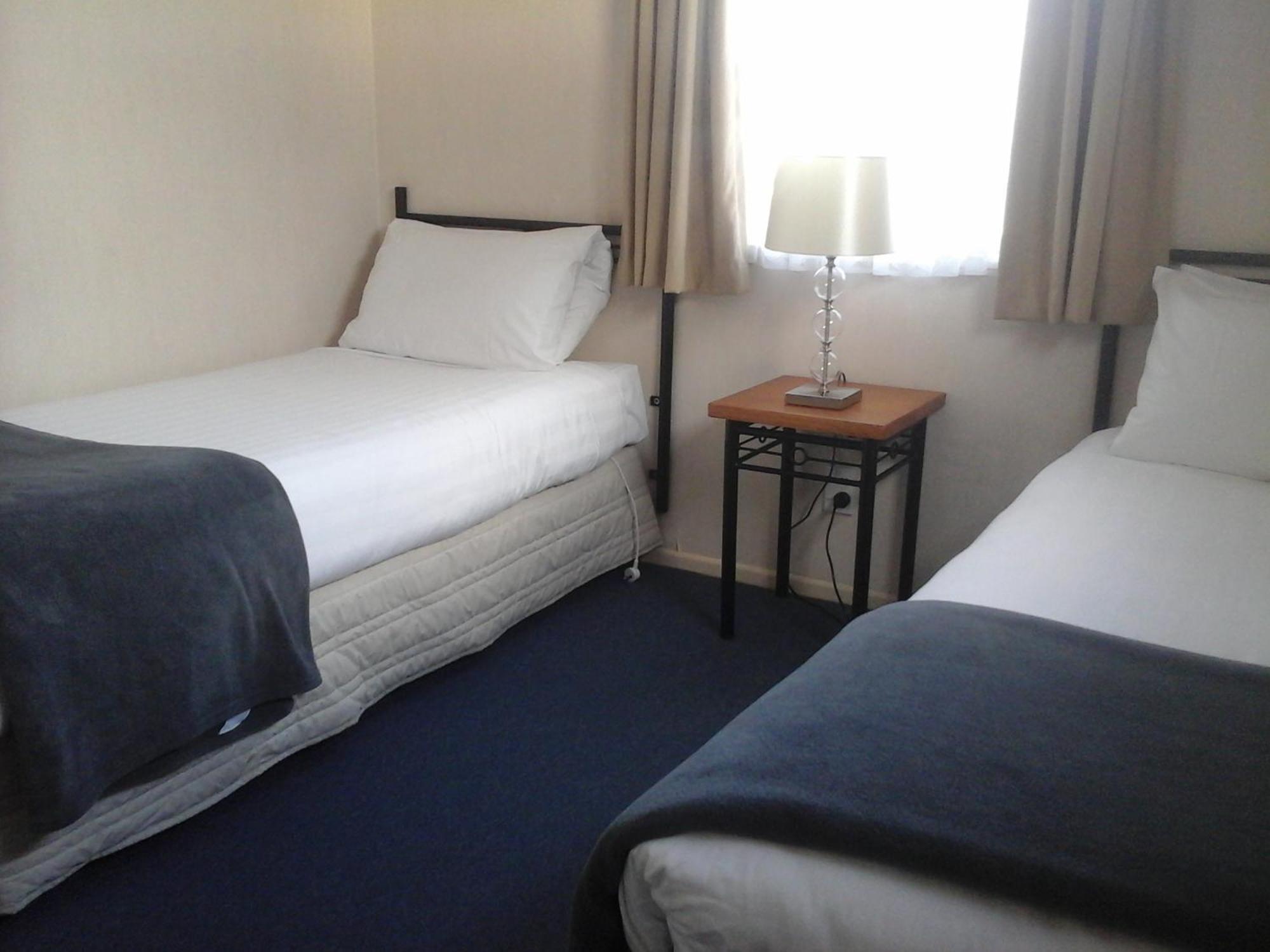 South Park Motel Masterton Extérieur photo