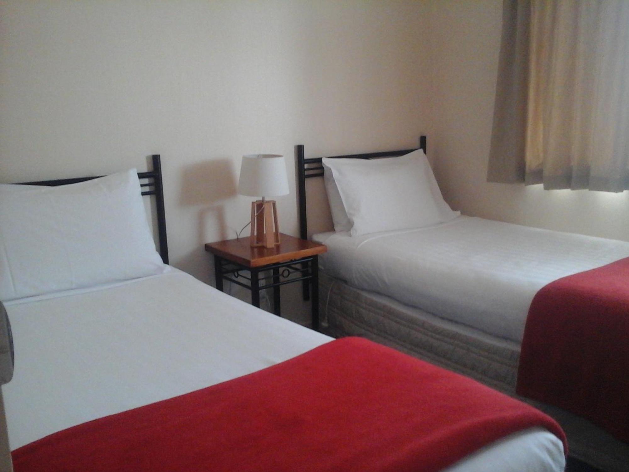 South Park Motel Masterton Extérieur photo