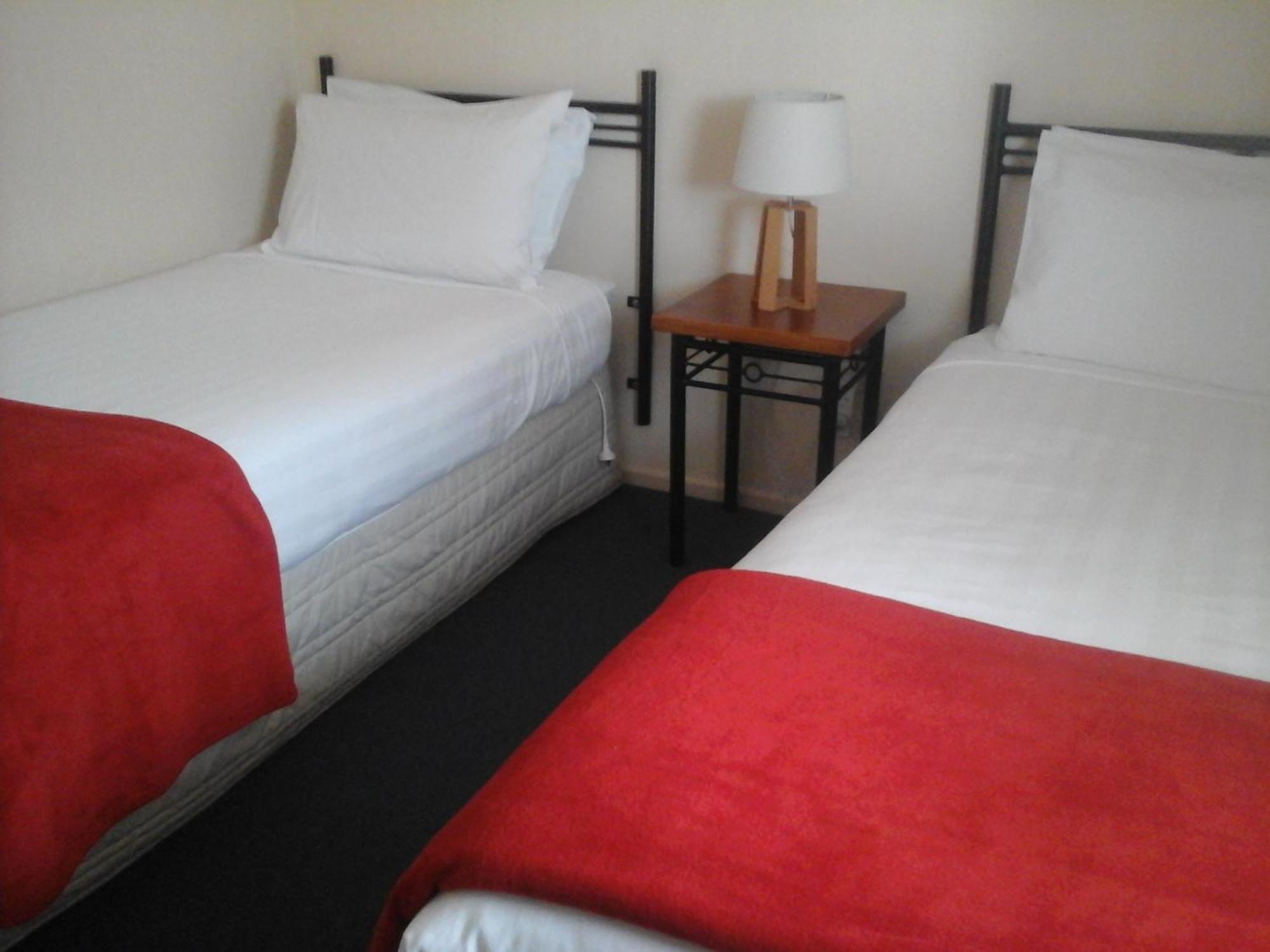 South Park Motel Masterton Extérieur photo