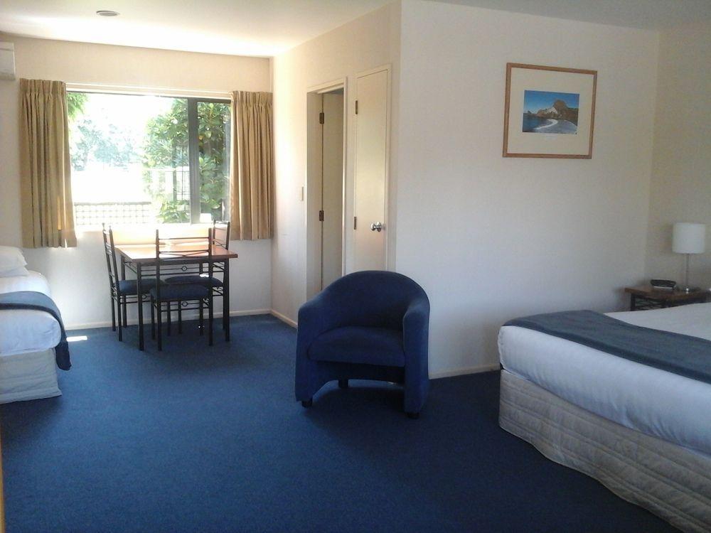 South Park Motel Masterton Extérieur photo