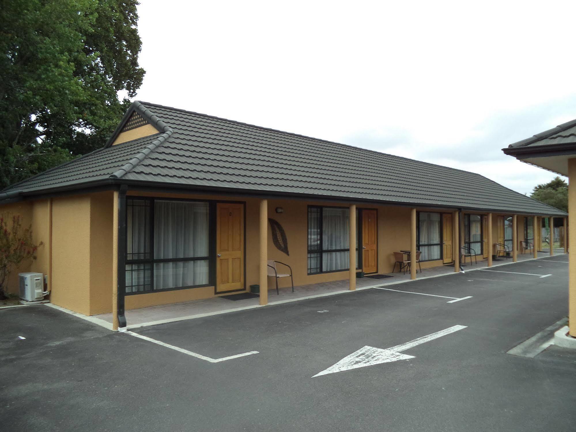 South Park Motel Masterton Extérieur photo