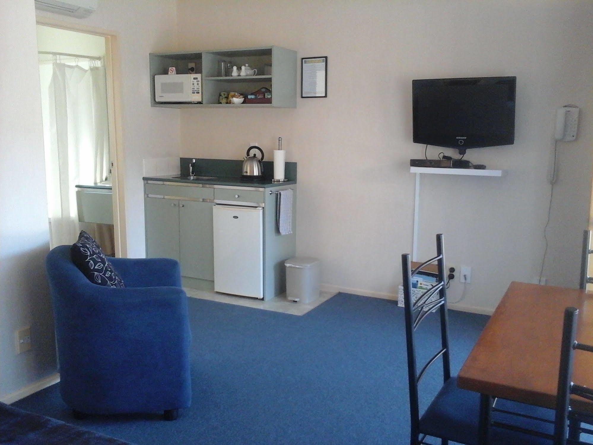 South Park Motel Masterton Extérieur photo